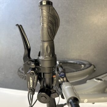 image00011 <h2>Elcykel DOUCHEBIKE 1000W PATRON - räckvidd 100 k</h2> Elcykel DOUCHEBIKE 1000W PATRON - räckvidd 100 km