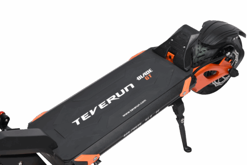11 Teverun Blade GT II – patinete eléctrico de primera calidad con una velocidad máxima de 85 km/h, hasta 80 km de autonomía, motores duales y equipamiento de seguridad completo. TEVERUN Blade GT II