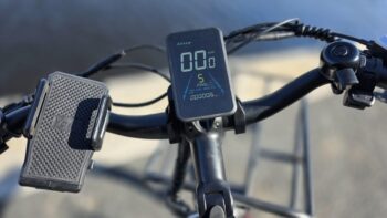 20250515 161119 scaled 1 <h2>Elcykel Douche Kaisa 250W</h2> Passar för längden: 160-195 cm Elcykel DOUCHE Kaisa 250W - räckvidd 60 km