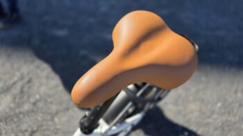 20250515 161130 scaled 1 <h2>Elcykel Douche Kaisa 250W</h2> Passar för längden: 160-195 cm Elcykel DOUCHE Kaisa 250W - räckvidd 60 km