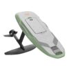 Waydoo EVO Lite 1 Waydoo Flyer EVO Max är en stabil e-foil med 130L bräda, 6 kW motor och upp till 2 timmars åktid. Frakt ingår i Priset - Beställ din elektriska surfbräda idag! Waydoo Flyer EVO Lite – e-foil paket med 90L bräda, 4kW motor och 1800Wh-batteri